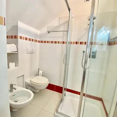 Il Chiostro, Free Parking, Swimming Pool, Tennis Court * Montefollonico